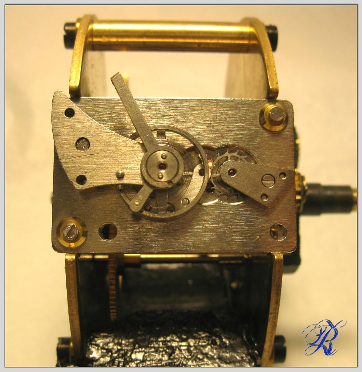 Inclined plane clock